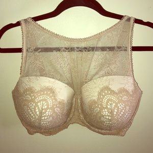 Victoria’s Secret Highneck Lace Dream Angels Bra